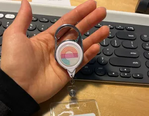 CustomRibbonsNow.Com - Badge Reel Style G