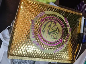 CustomRibbonsNow.Com - Custom Holographic Bubble Mailers