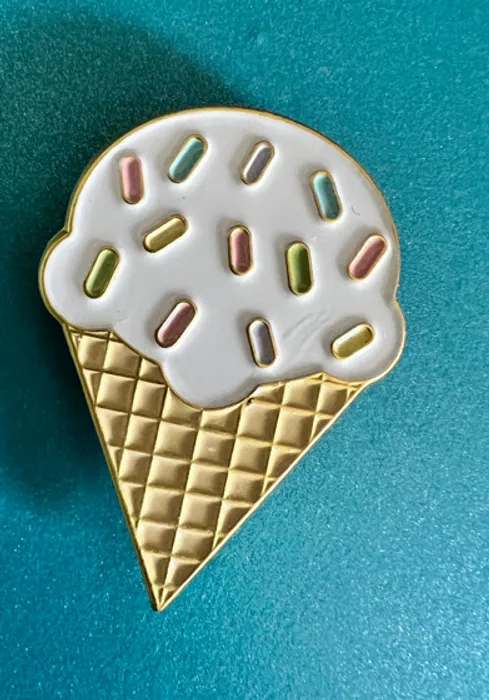 CustomRibbonsNow.Com - Soft Enamel Pin