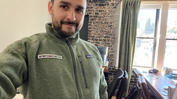 CustomRibbonsNow.Com - 3D Embroidered Patches