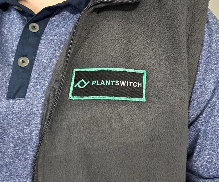 CustomRibbonsNow.Com - Embroidered Patches