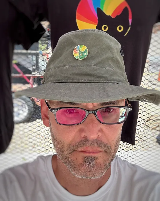 CustomRibbonsNow.Com - Hard Enamel Pin