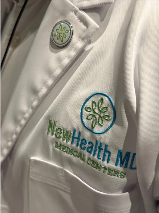 CustomRibbonsNow.Com - Epoxy Lapel Pin