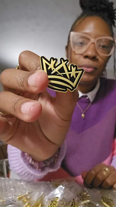 CustomRibbonsNow.Com - Soft Enamel Pin