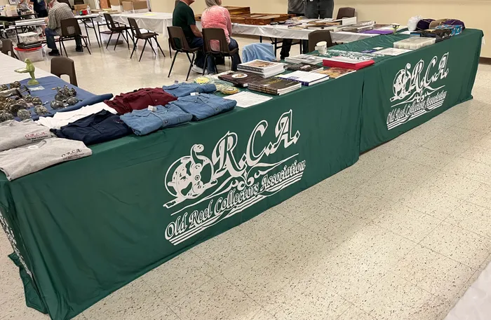 CustomRibbonsNow.Com - Custom Rectangle Table Covers