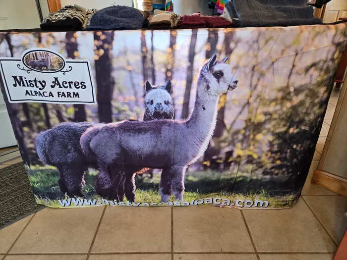 CustomRibbonsNow.Com - Custom Rectangle Table Covers