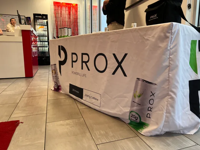 CustomRibbonsNow.Com - Custom Rectangle Table Covers