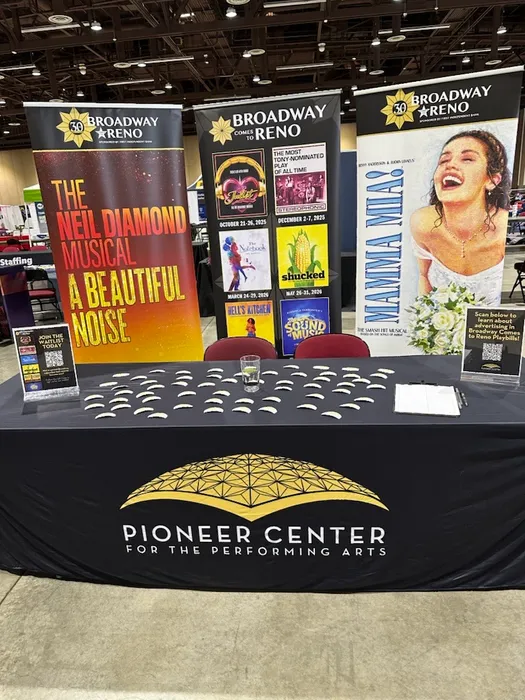 CustomRibbonsNow.Com - Custom Rectangle Table Covers