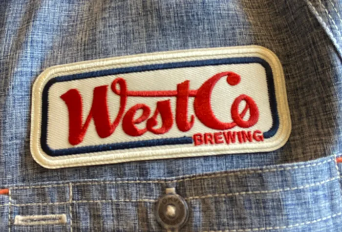 CustomRibbonsNow.Com - Embroidered Patches