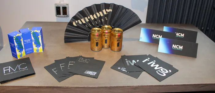 CustomRibbonsNow.Com - Custom Foil Stamped Beverage Napkin