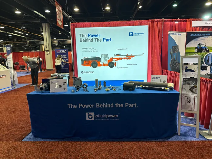 CustomRibbonsNow.Com - Custom Rectangle Table Covers