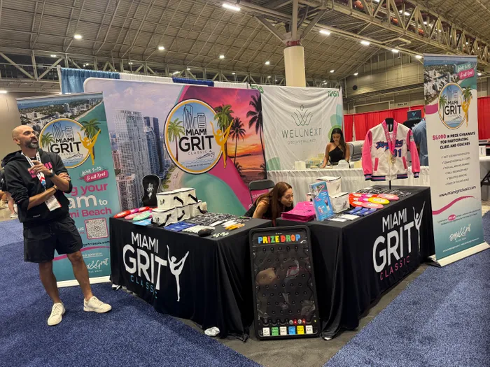 CustomRibbonsNow.Com - Custom Rectangle Table Covers