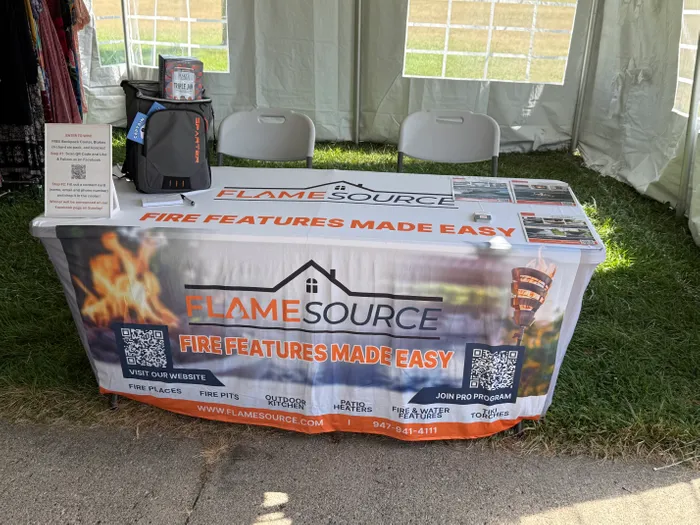 CustomRibbonsNow.Com - Custom Zip Up Trade Show Display Tension Fabric 10' x 8'