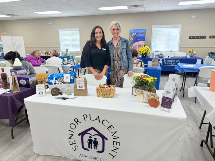 CustomRibbonsNow.Com - Custom Rectangle Table Covers