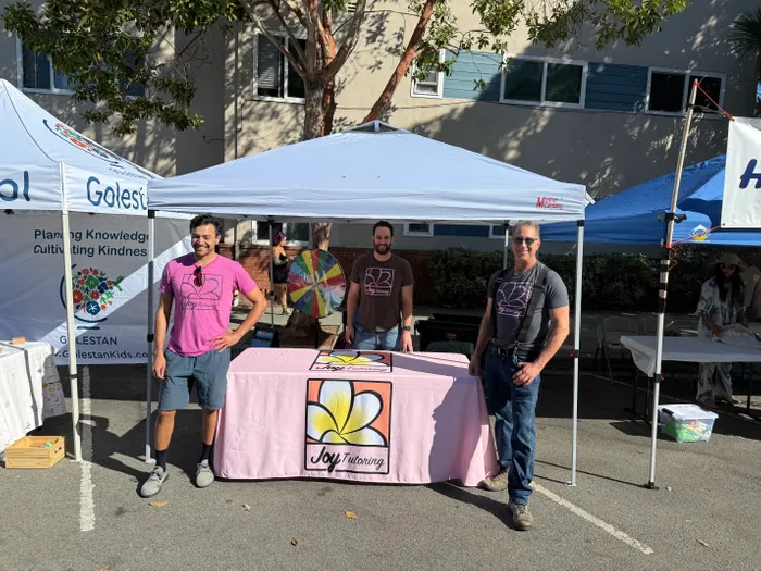 CustomRibbonsNow.Com - Custom Rectangle Table Covers