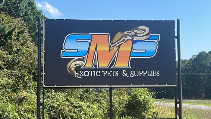 CustomRibbonsNow.Com - Custom Vinyl Banners