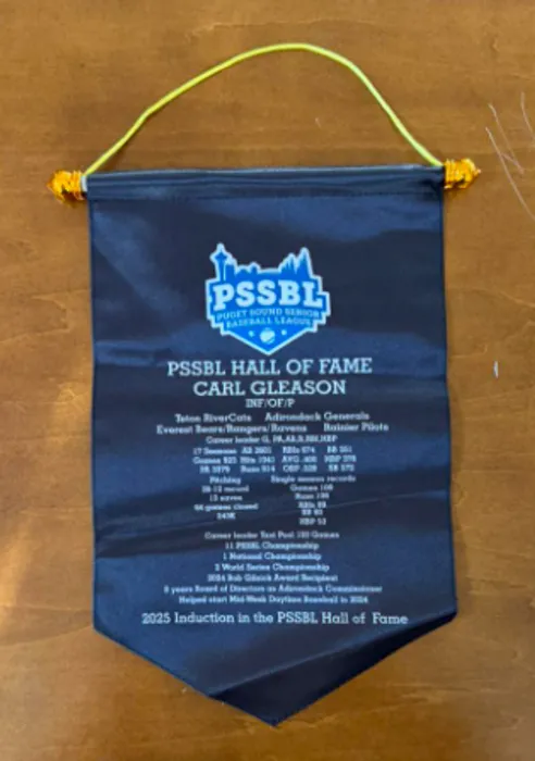 CustomRibbonsNow.Com - Podium Banners