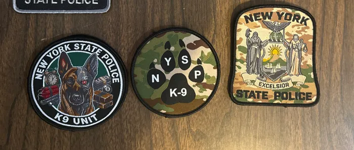 CustomRibbonsNow.Com - Woven Patches