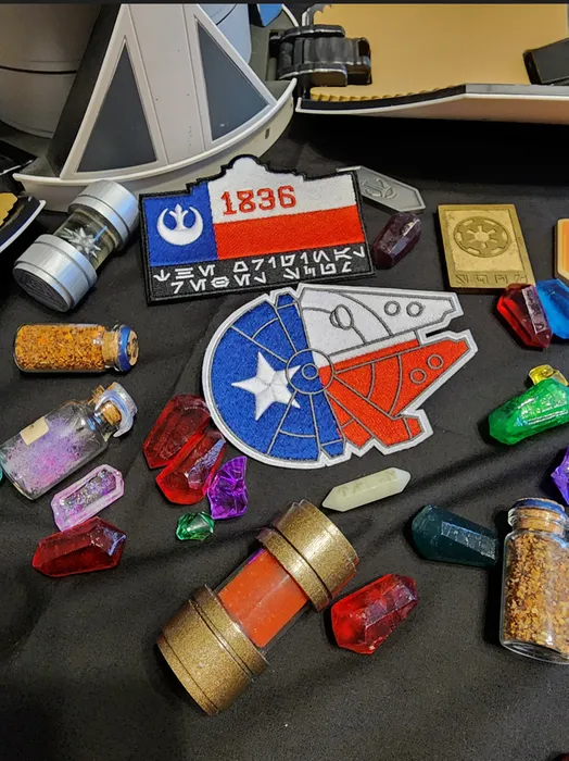 CustomRibbonsNow.Com - Embroidered Patches