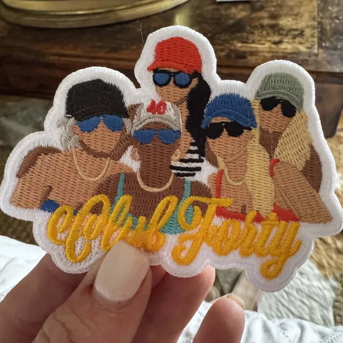 CustomRibbonsNow.Com - Embroidered Patches