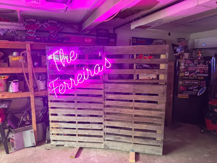 CustomRibbonsNow.Com - Custom Neon Sign