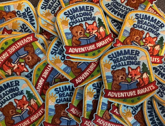 CustomRibbonsNow.Com - Embroidered Patches