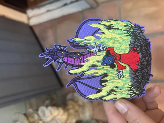 CustomRibbonsNow.Com - Embroidered Patches