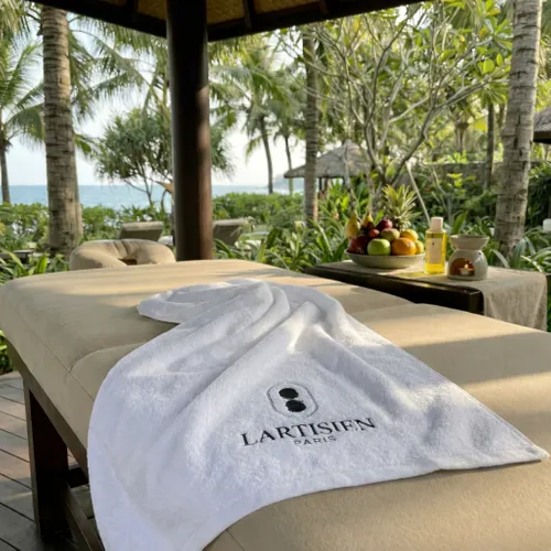 Custom Bathroom Towels - Custom Ribbons Now